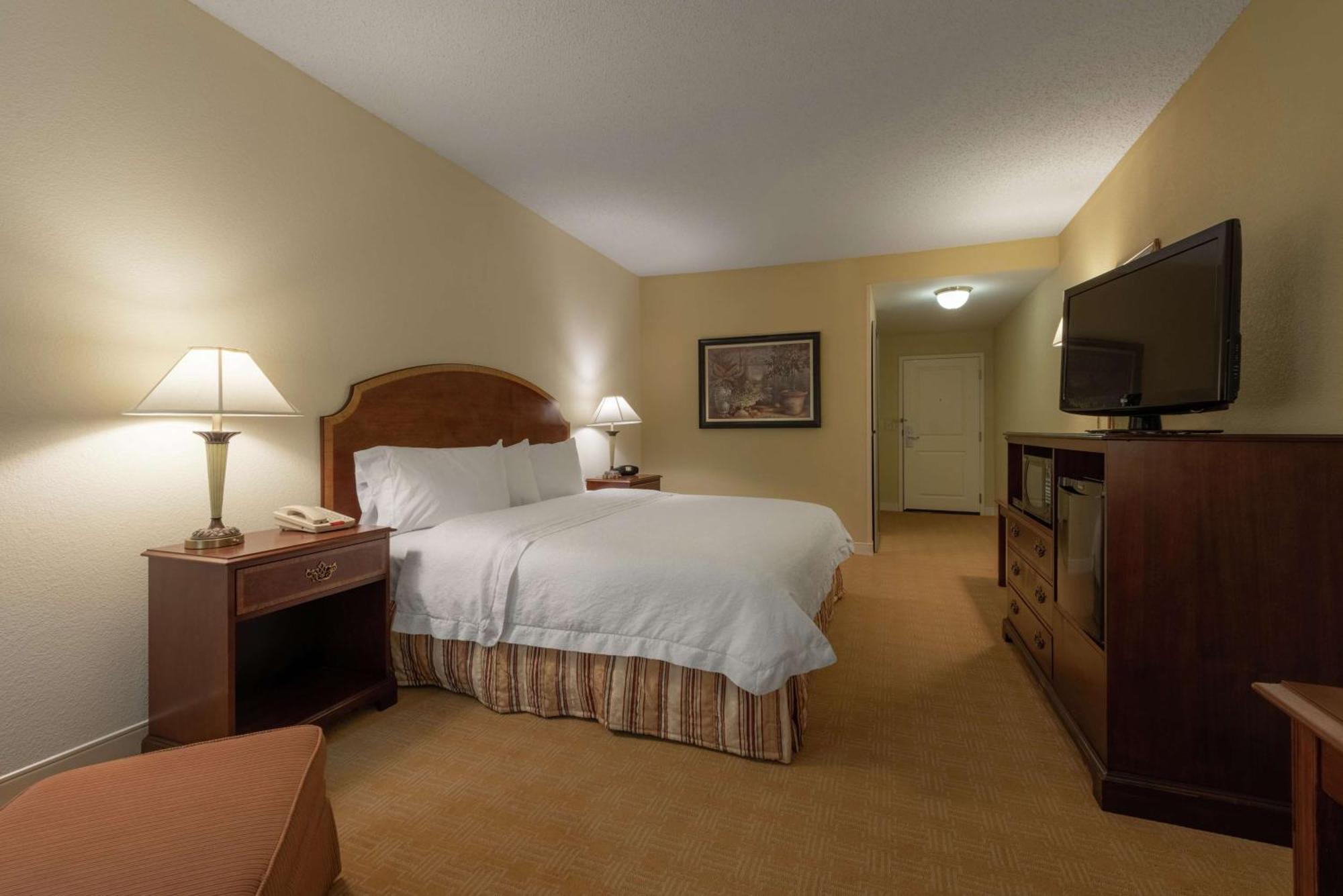 Hampton Inn & Suites - Виксбург Экстерьер фото
