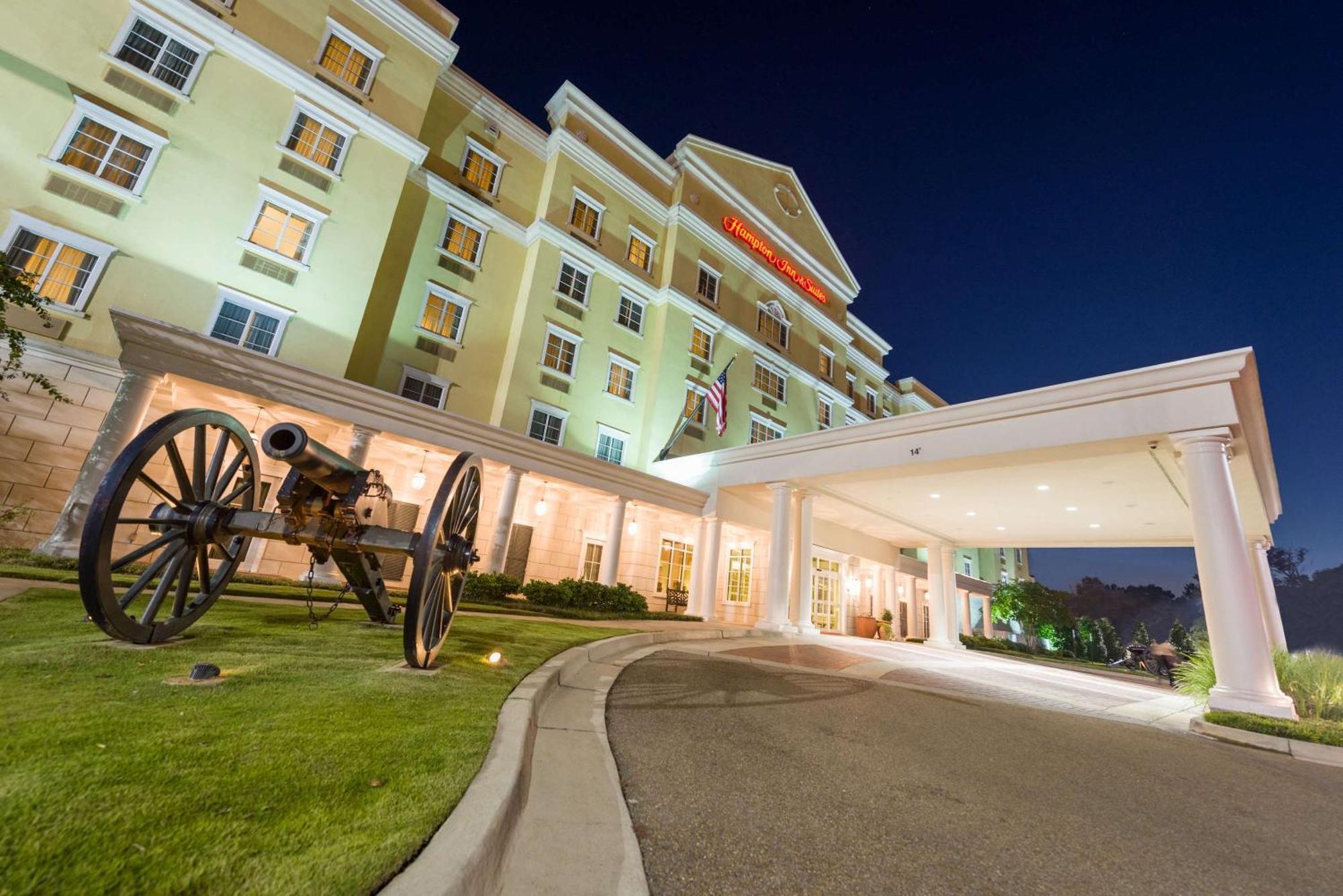 Hampton Inn & Suites - Виксбург Экстерьер фото