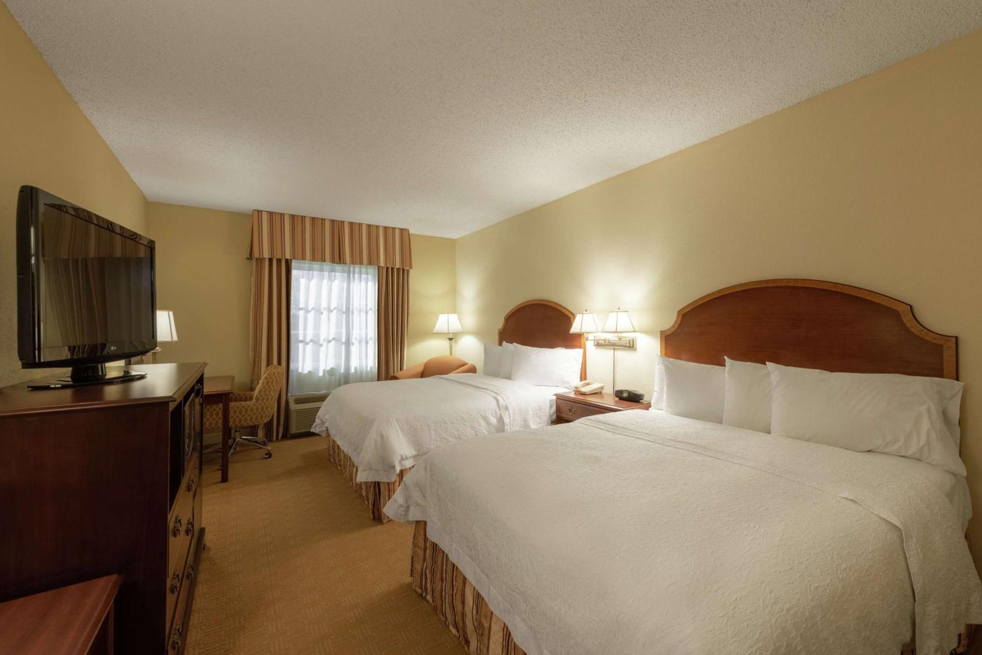 Hampton Inn & Suites - Виксбург Экстерьер фото