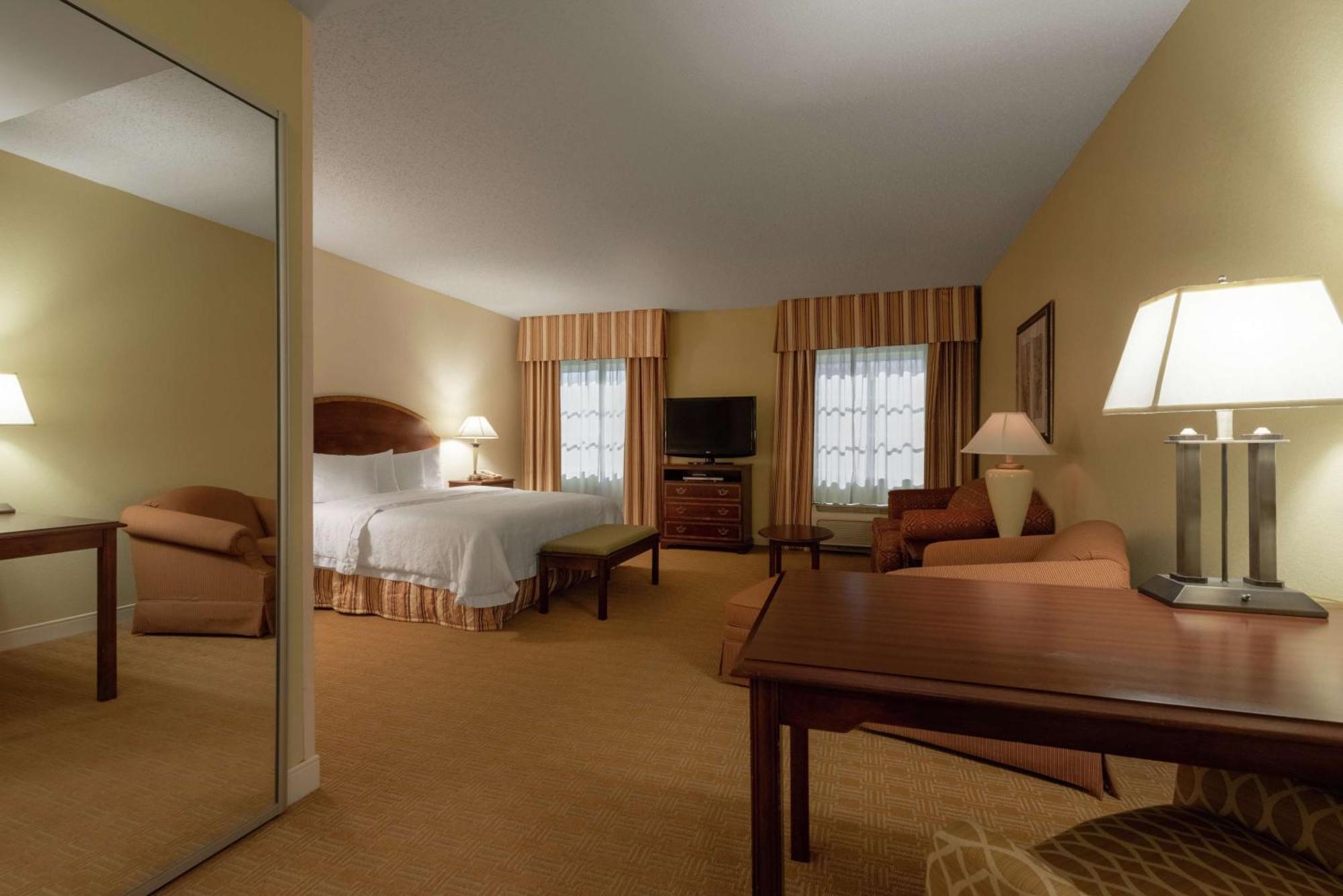 Hampton Inn & Suites - Виксбург Экстерьер фото