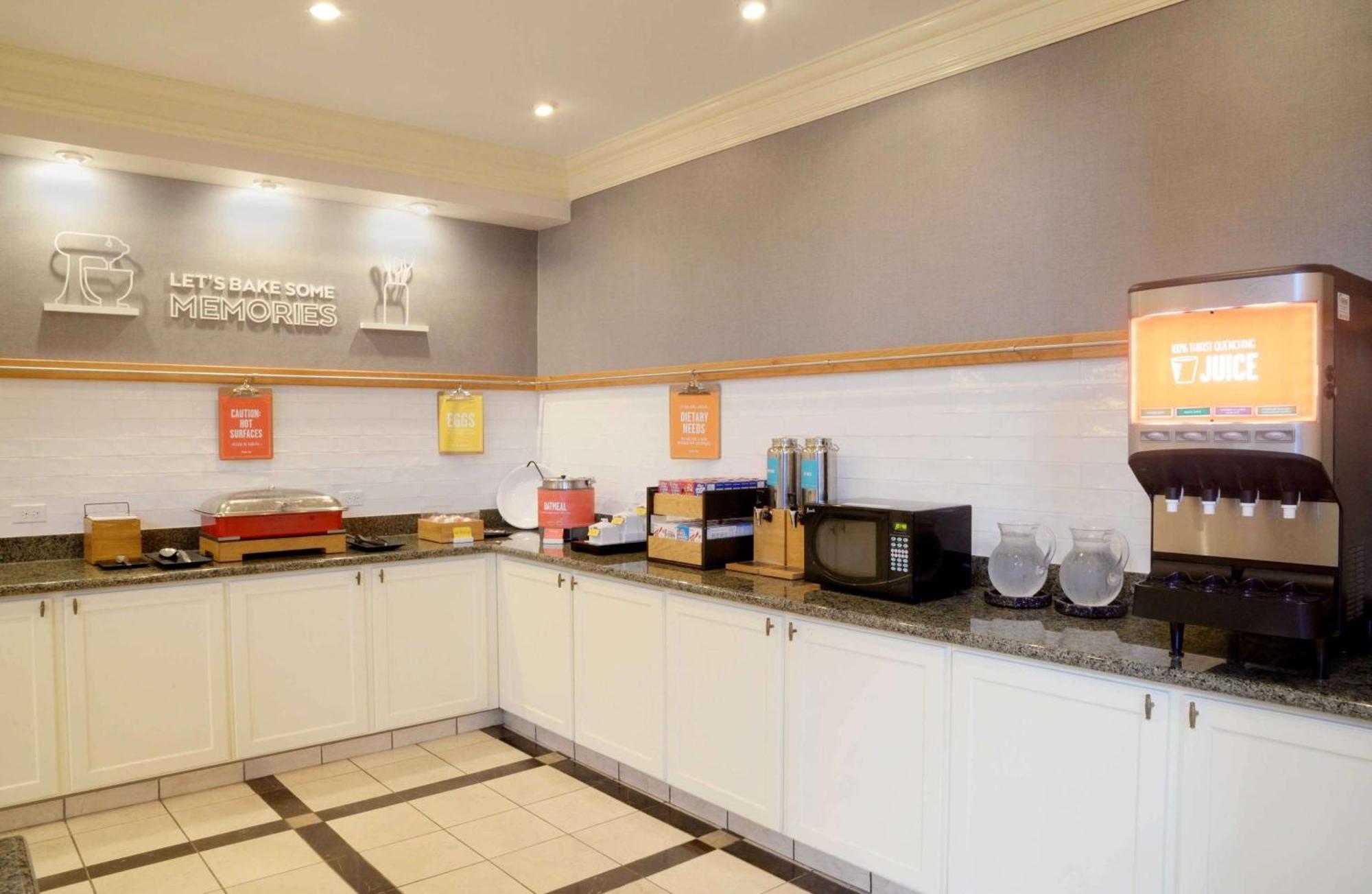 Hampton Inn & Suites - Виксбург Экстерьер фото
