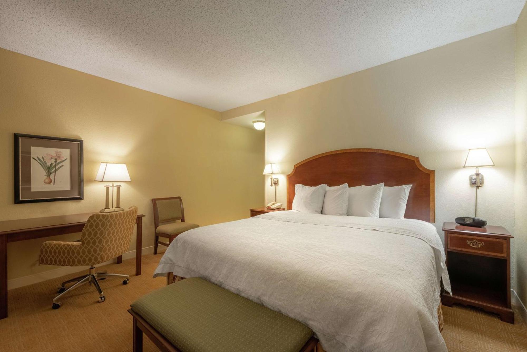 Hampton Inn & Suites - Виксбург Экстерьер фото
